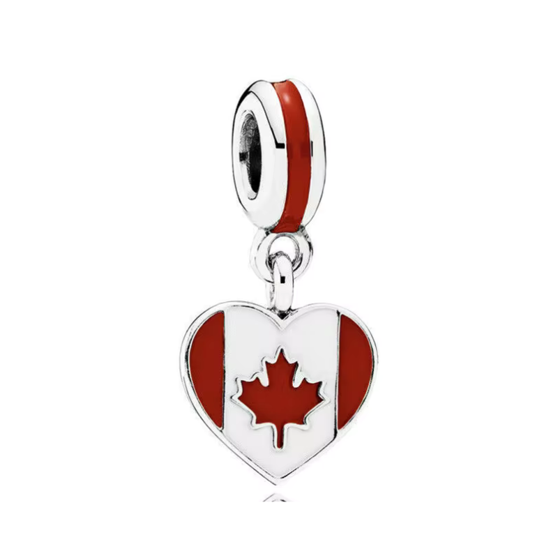 Berloque Canada Flag Charm